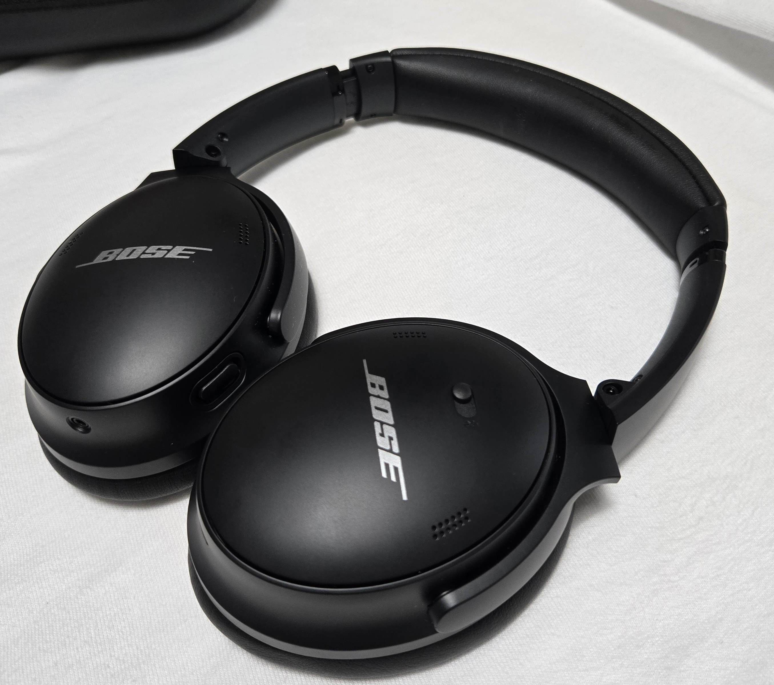 보스 헤드폰 QC45