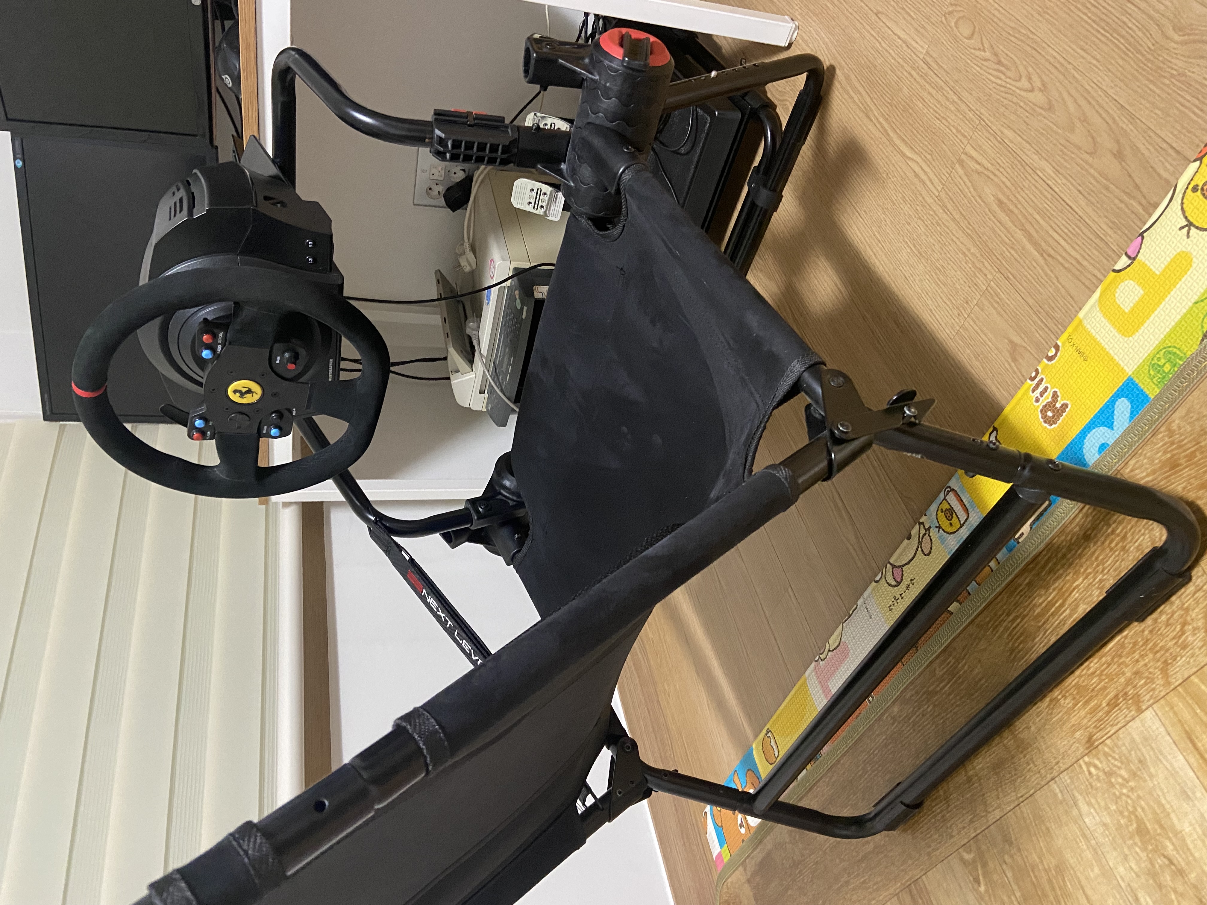 레이싱 휠 & GT Lite 거치대